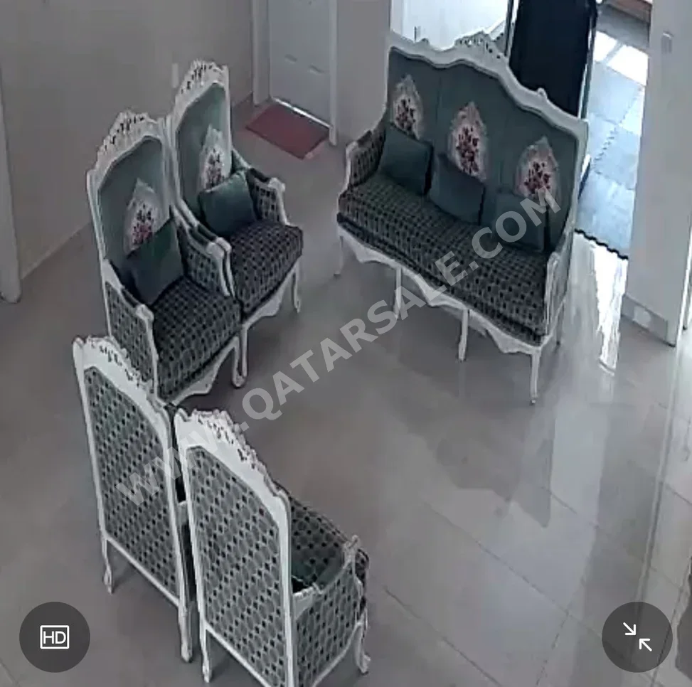 Sofa Set Green & Beige Fabric For Sale in Qatar