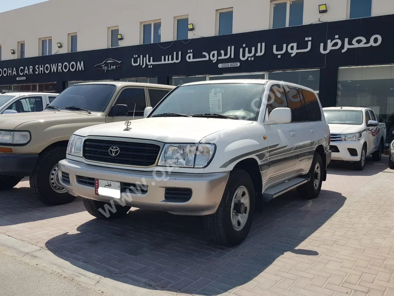 Toyota  Land Cruiser  GXR  2002  Automatic  112,000 Km  6 Cylinder  Four Wheel Drive (4WD)  SUV  White