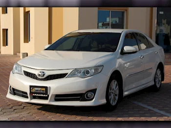 Toyota  Camry  GLX  2012  Automatic  113,000 Km  4 Cylinder  Front Wheel Drive (FWD)  Sedan  White