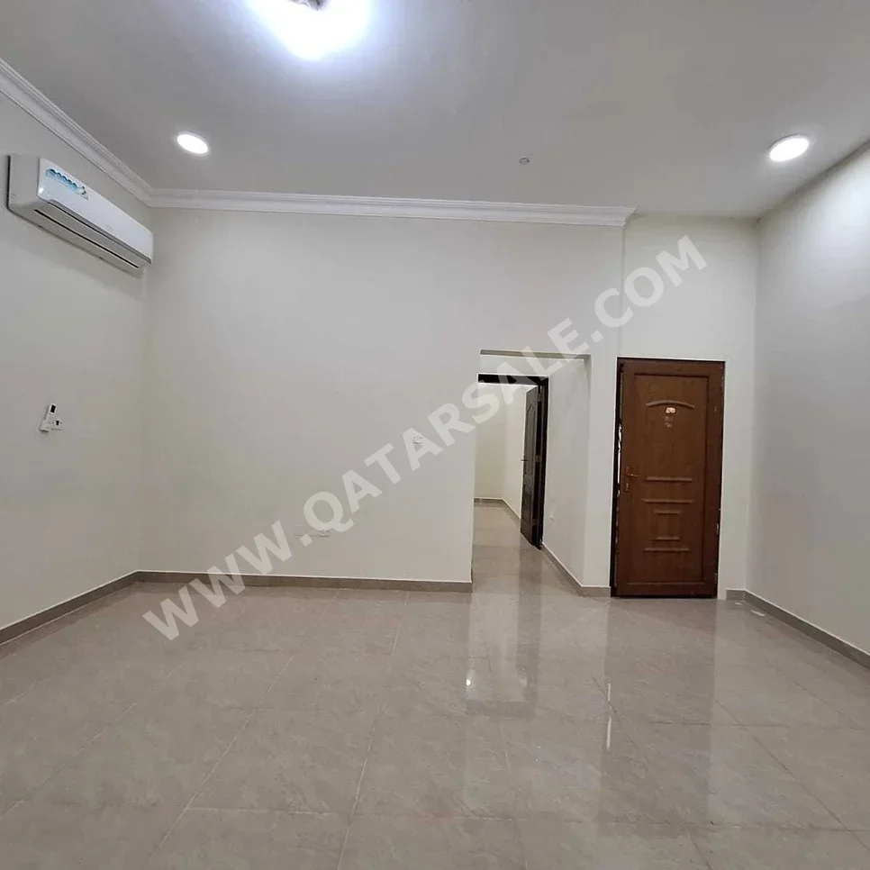 2 Bedrooms  Apartment  For Rent  in Al Rayyan -  Muaither  Not Furnished