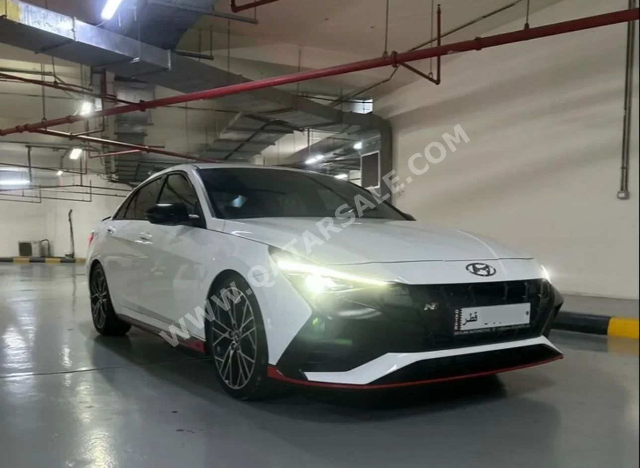 Hyundai  Elantra  2023  Automatic  10,500 Km  4 Cylinder  Front Wheel Drive (FWD)  Sedan  White  With Warranty