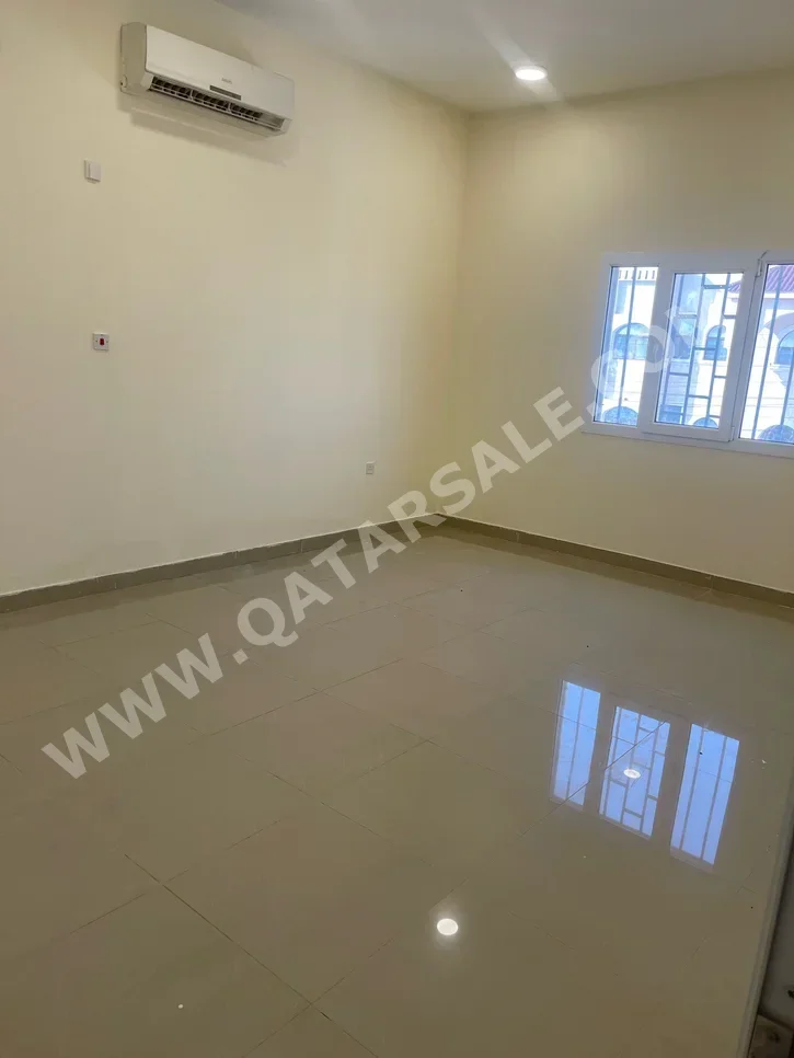 1 Bedrooms  Apartment  For Rent  in Al Rayyan -  New Al Rayyan  Not Furnished