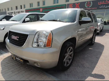 GMC  Yukon  2009  Automatic  285,000 Km  8 Cylinder  Four Wheel Drive (4WD)  SUV  Silver