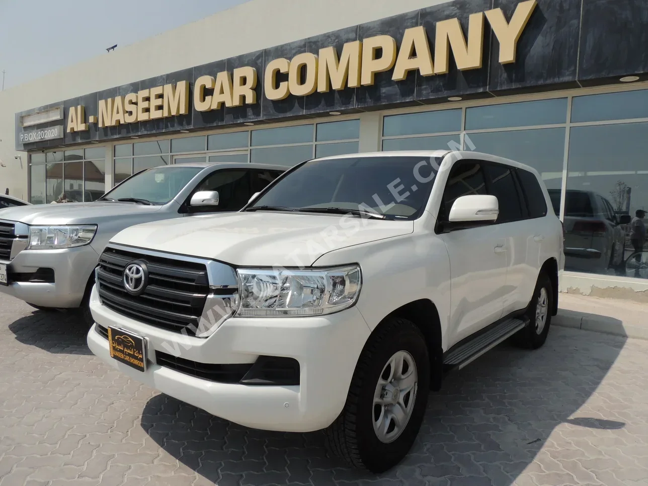 Toyota  Land Cruiser  GX  2019  Automatic  182,000 Km  6 Cylinder  Four Wheel Drive (4WD)  SUV  White