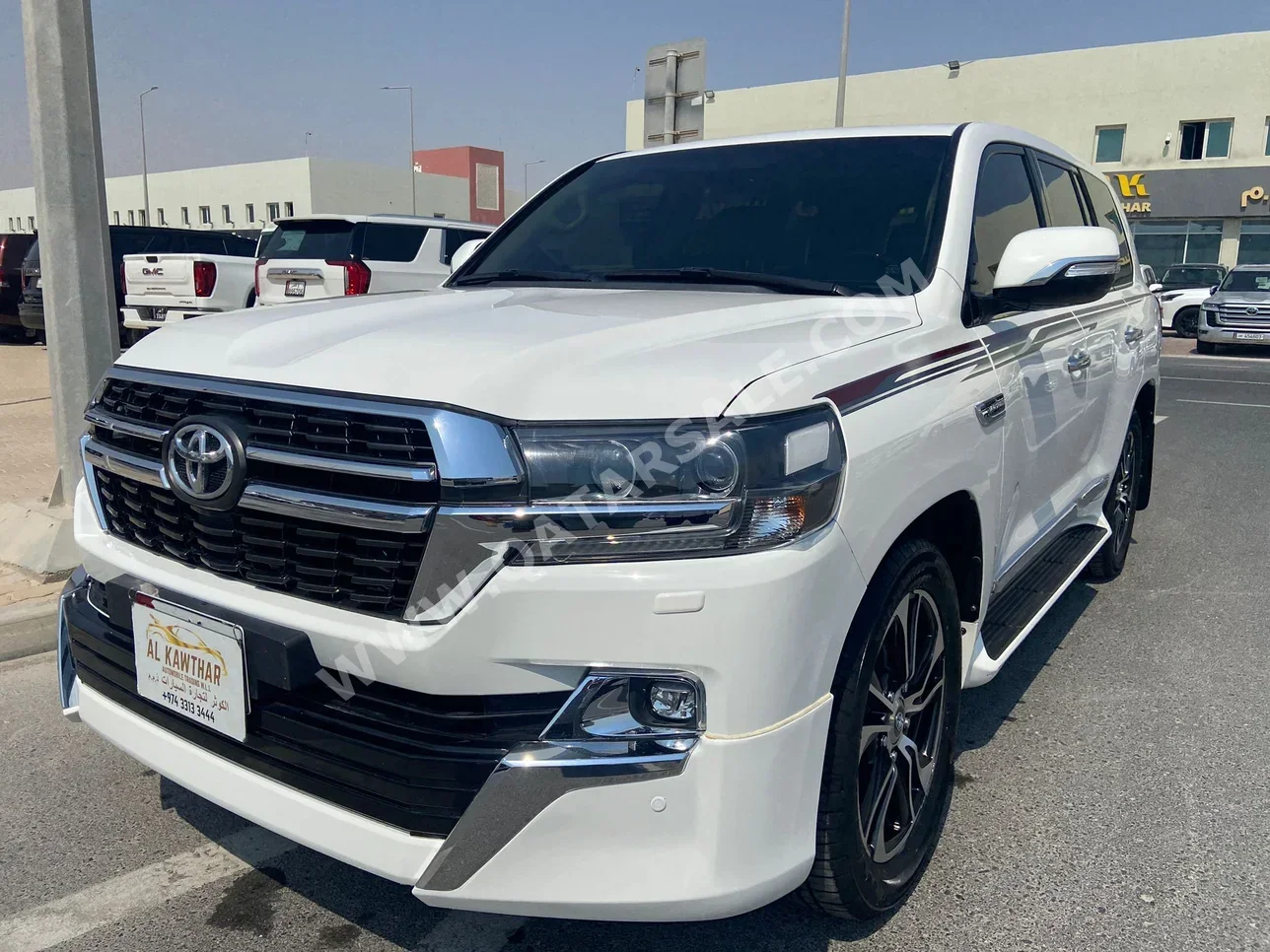 Toyota  Land Cruiser  GXR  2021  Automatic  113,000 Km  6 Cylinder  Four Wheel Drive (4WD)  SUV  White