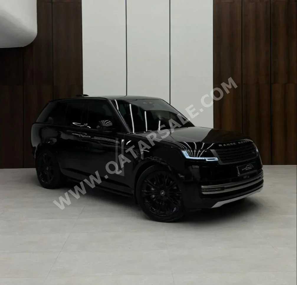 Land Rover  Range Rover  Vogue SE  2023  Automatic  35,532 Km  6 Cylinder  All Wheel Drive (AWD)  SUV  Black  With Warranty