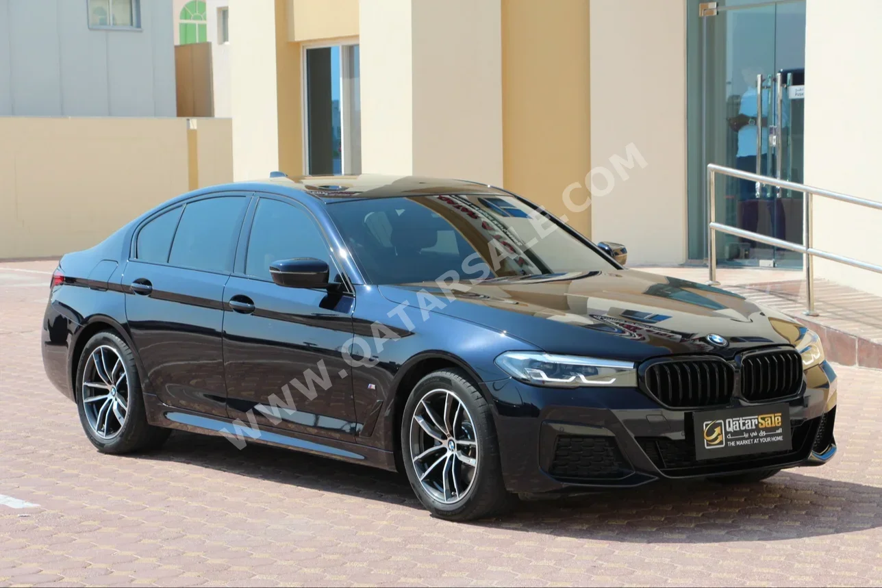 BMW  5-Series  520i  2021  Automatic  46,000 Km  4 Cylinder  Rear Wheel Drive (RWD)  Sedan  Dark Blue  With Warranty