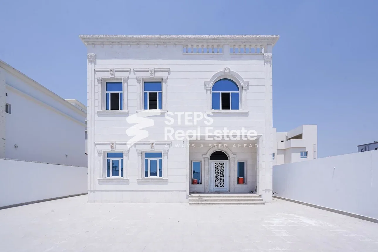 Family Residential  - Not Furnished  - Al Wakrah  - Al Wukair  - 7 Bedrooms