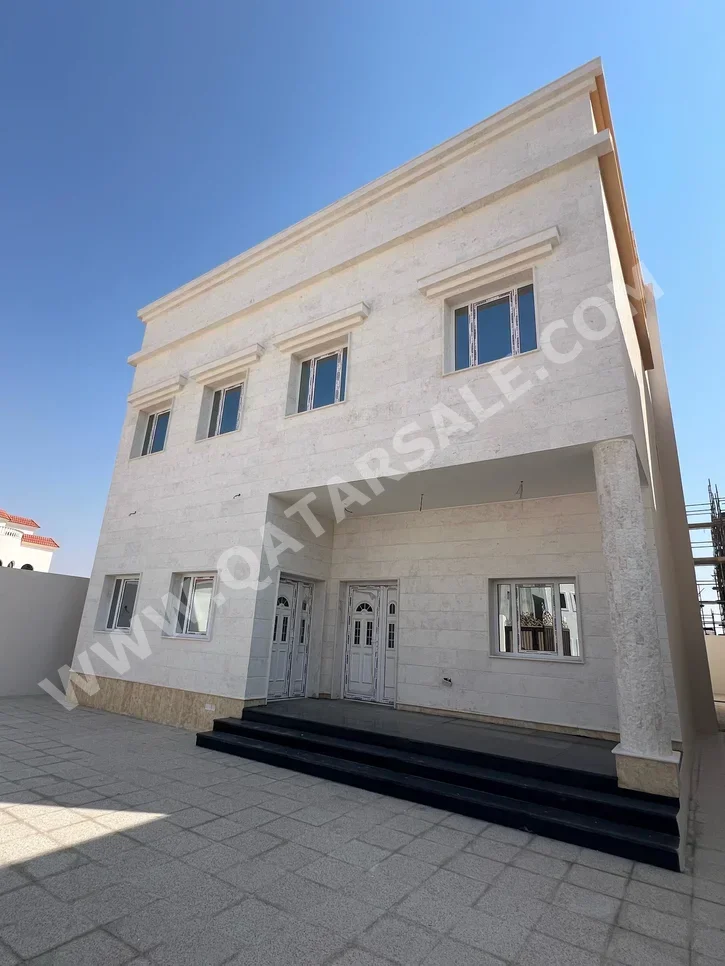 Family Residential  - Not Furnished  - Al Daayen  - Umm Qarn  - 7 Bedrooms