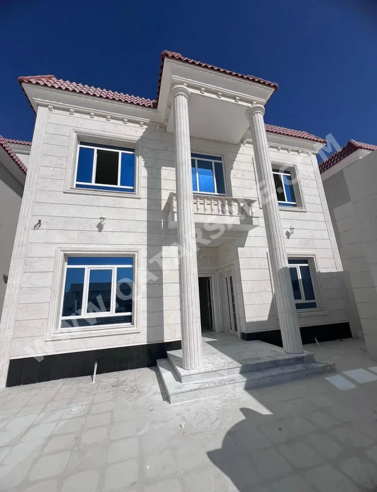 Family Residential  - Not Furnished  - Al Daayen  - Umm Qarn  - 7 Bedrooms