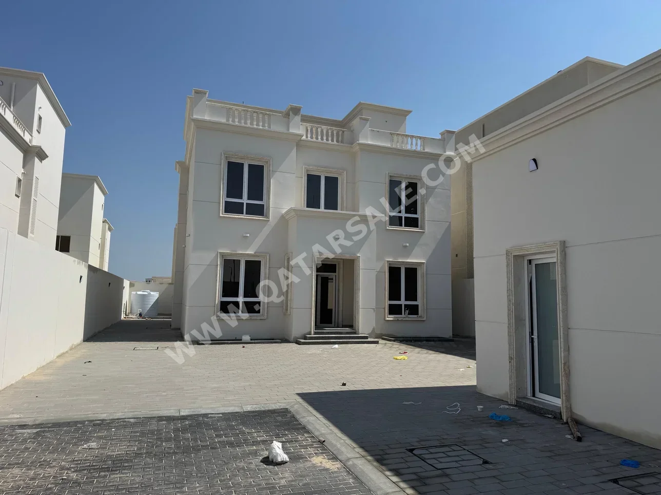 Family Residential  - Not Furnished  - Al Daayen  - Umm Qarn  - 7 Bedrooms