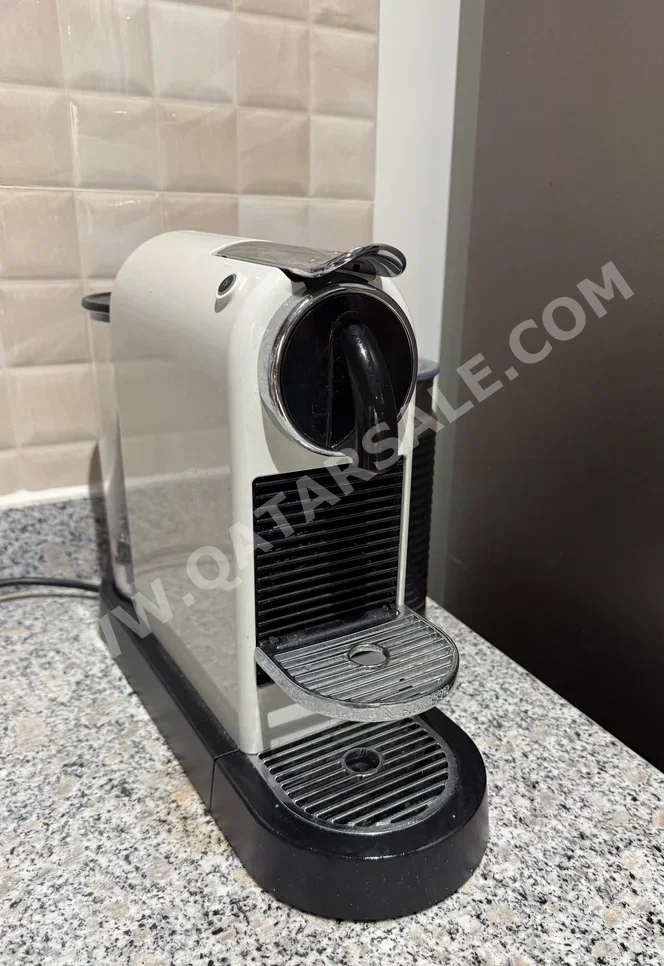 Coffee Makers Espresso Coffee Maker  - Nespresso  - White  - 0.500 liter