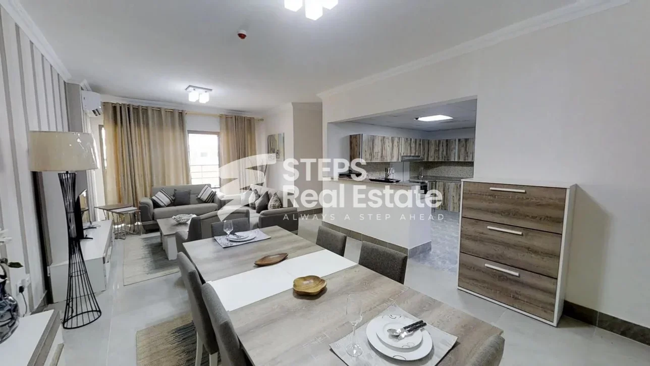 2 Bedrooms  Apartment  in Al Wakrah -  Al Wukair  Fully Furnished