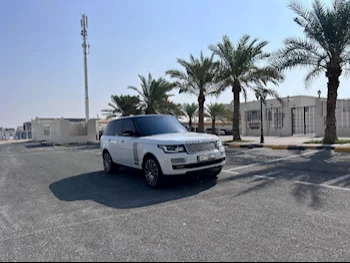 Land Rover  Range Rover  Vogue  Autobiography  2014  Automatic  162,000 Km  8 Cylinder  Four Wheel Drive (4WD)  SUV  White