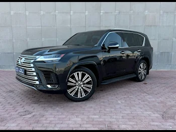 Lexus  LX  600  2022  Tiptronic  62,400 Km  6 Cylinder  Four Wheel Drive (4WD)  SUV  Black  With Warranty