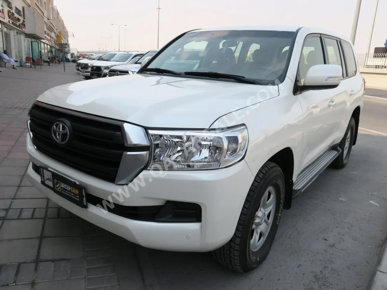 Toyota  Land Cruiser  GX  2021  Automatic  189,000 Km  6 Cylinder  Four Wheel Drive (4WD)  SUV  White