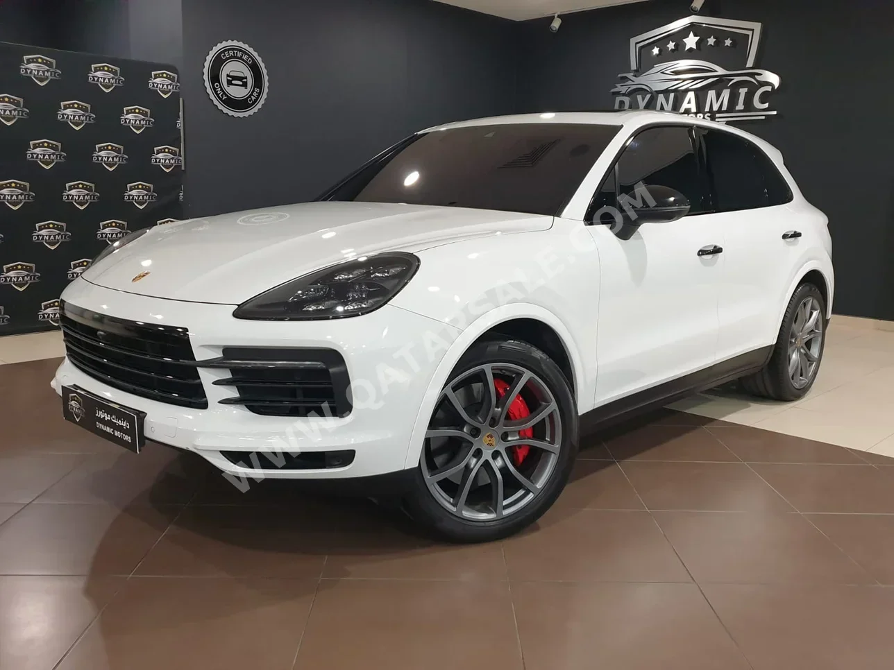 Porsche  Cayenne  S  2019  Automatic  73,000 Km  6 Cylinder  Four Wheel Drive (4WD)  SUV  White  With Warranty