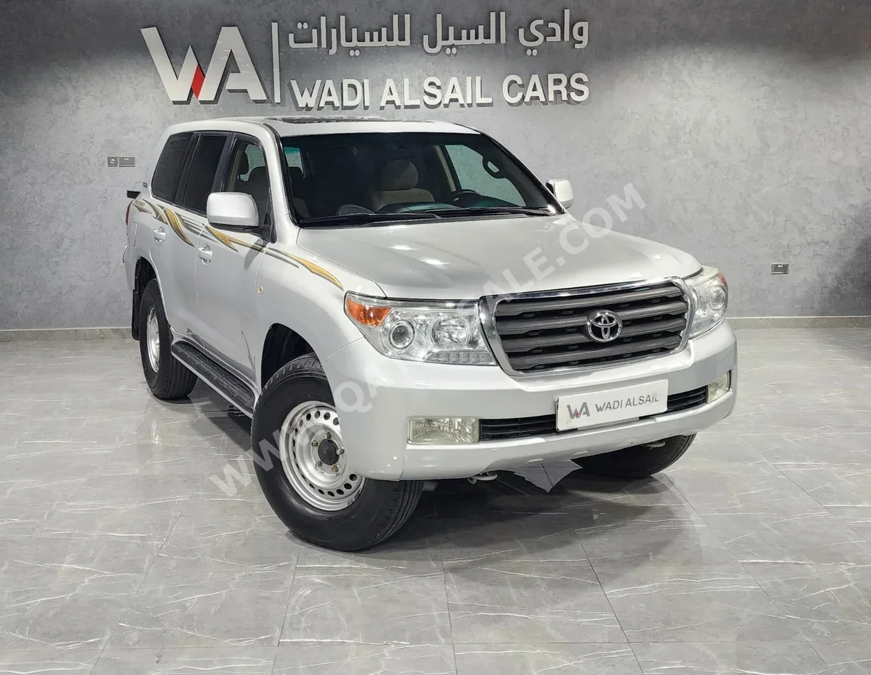 Toyota  Land Cruiser  GX  2010  Automatic  435,000 Km  6 Cylinder  Four Wheel Drive (4WD)  SUV  Silver