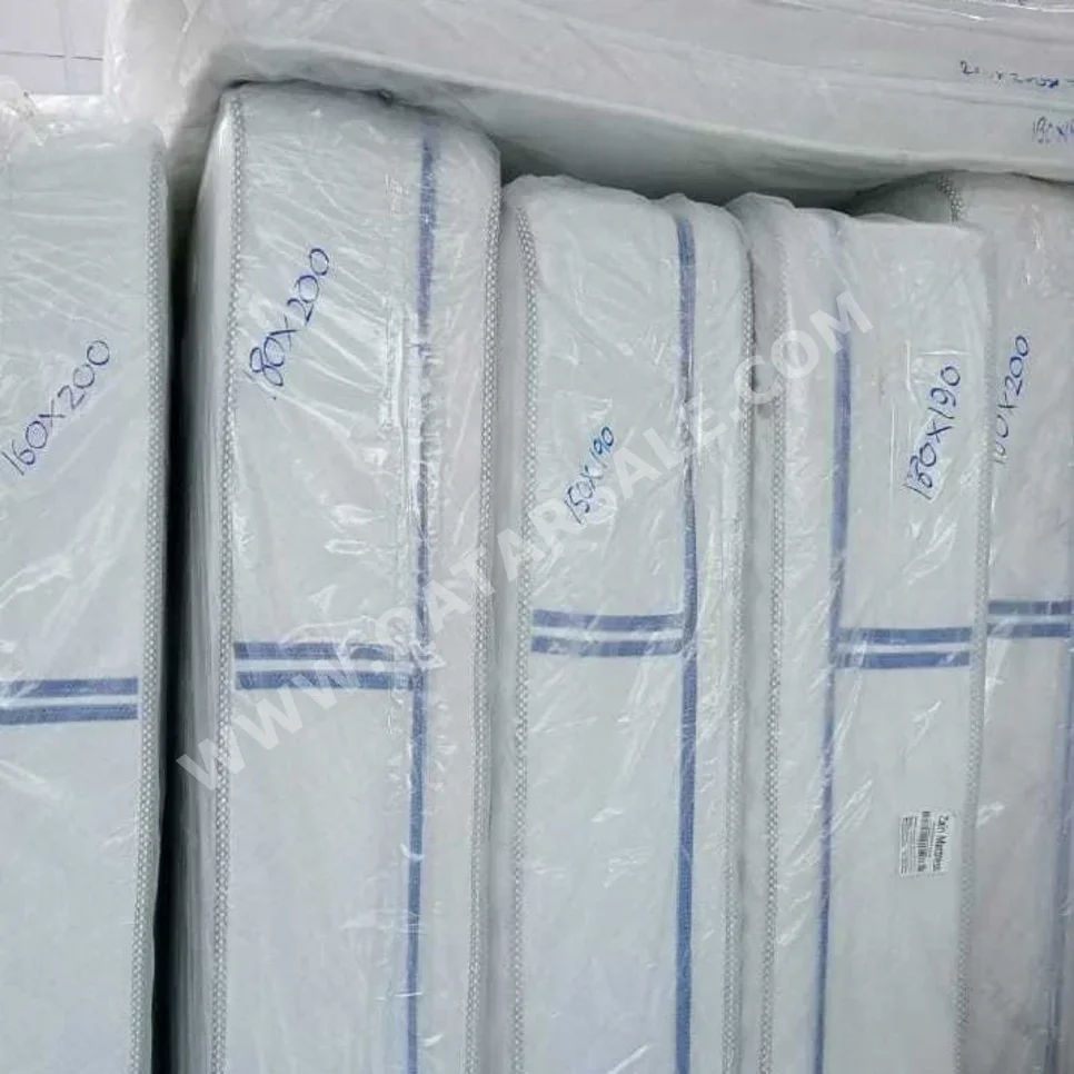 Qatar 2022 King Soft Pillow Top Qatar Foam With Installation With