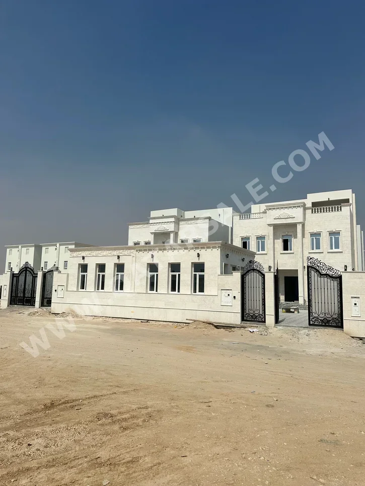 Family Residential  - Semi Furnished  - Al Daayen  - Umm Qarn  - 9 Bedrooms