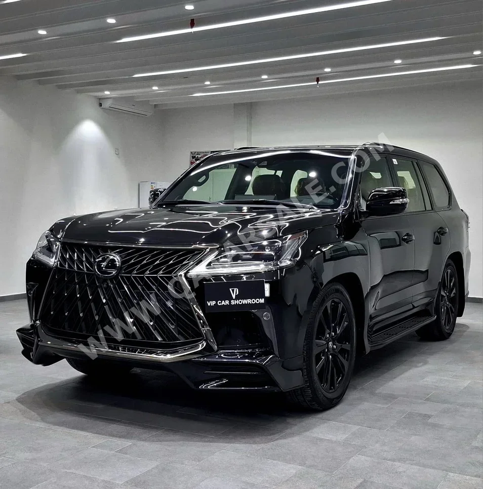 Lexus  LX  570 S Black Edition  2020  Automatic  99٬800 Km  8 Cylinder  Four Wheel Drive (4WD)  SUV  Black