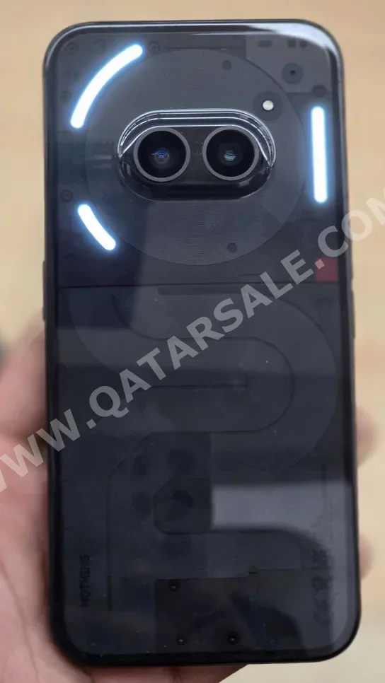 Nothing  - 2  - Black  - 128 GB  - Under Warranty