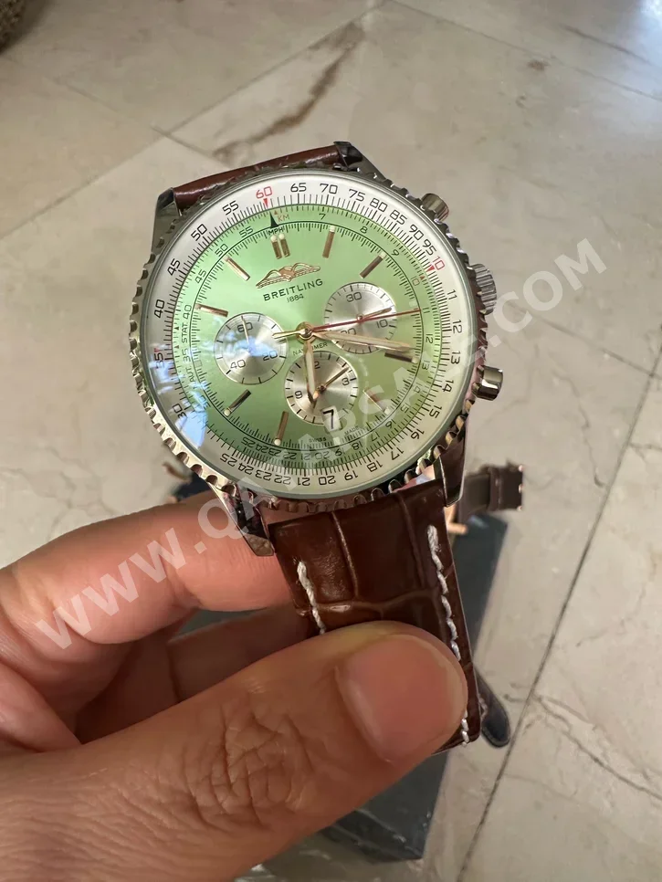 Watches - Breitling  - Analogue Watches  - Green  - Men Watches