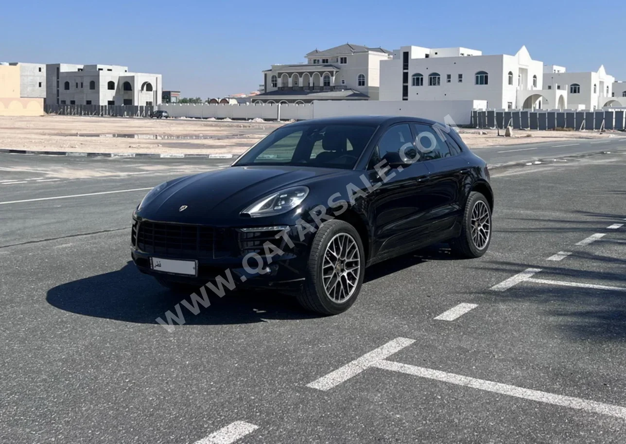  Porsche  Macan  2018  Automatic  118,000 Km  4 Cylinder  Four Wheel Drive (4WD)  SUV  Black  With Warranty