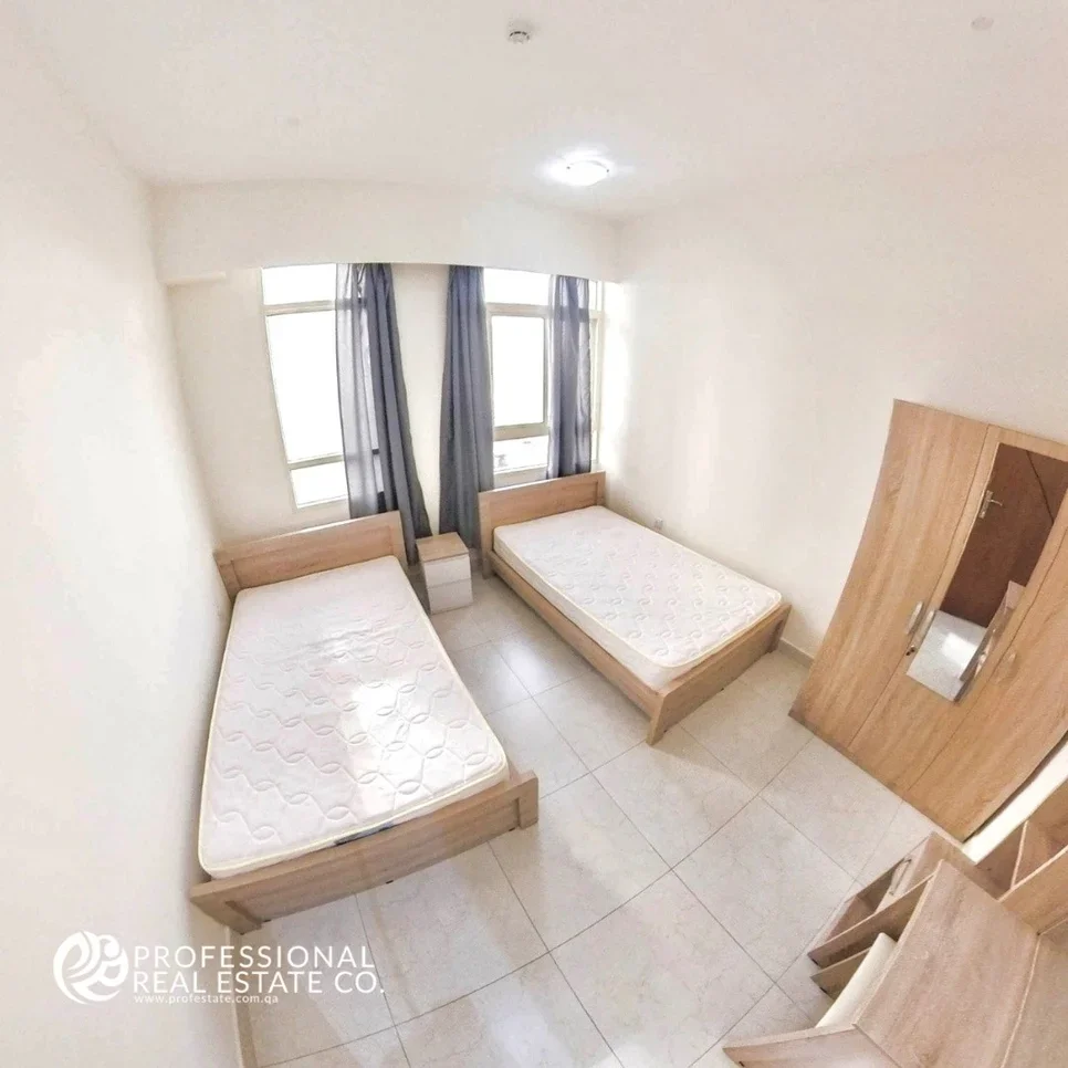 2 Bedrooms  Apartment  in Doha -  Fereej Bin Mahmoud  Fully Furnished