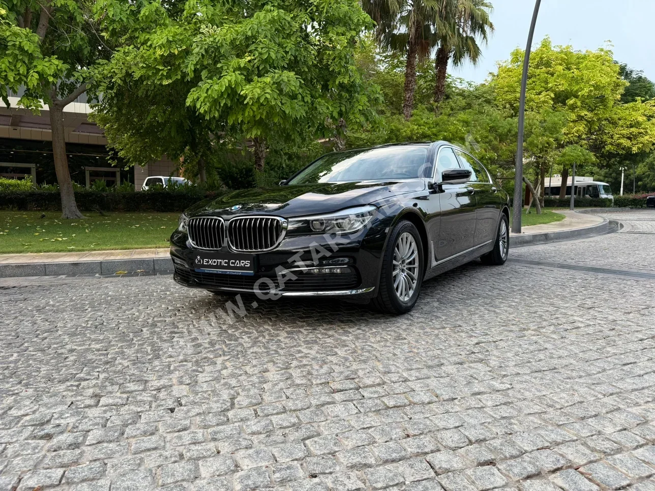 BMW  7-Series  730 Li  2018  Automatic  91,000 Km  6 Cylinder  Rear Wheel Drive (RWD)  Sedan  Black