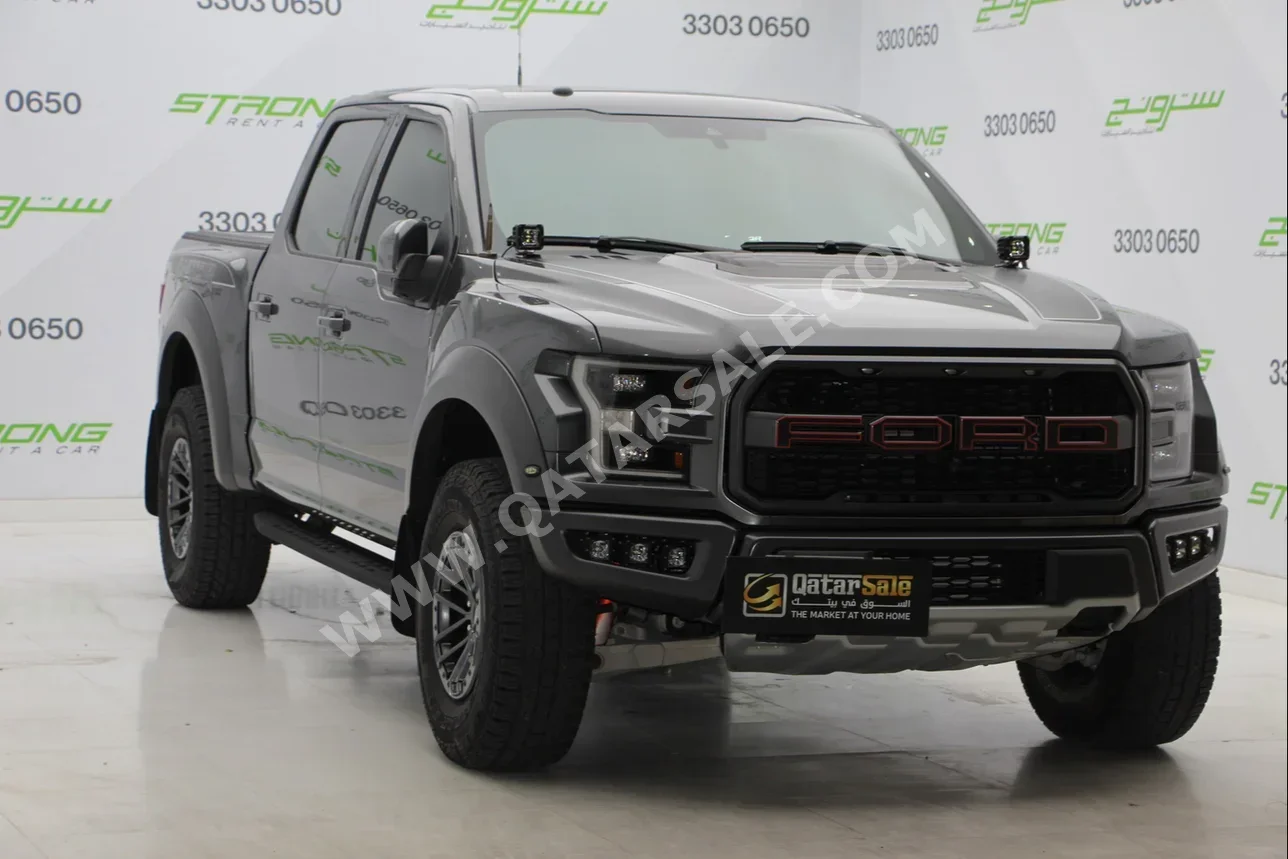 Ford  Raptor  SVT  2020  Automatic  95,000 Km  8 Cylinder  Four Wheel Drive (4WD)  Pick Up  Gray  With Warranty
