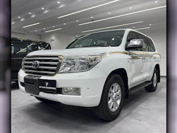 Toyota  Land Cruiser  VXR  2008  Automatic  473٬000 Km  8 Cylinder  Four Wheel Drive (4WD)  SUV  White