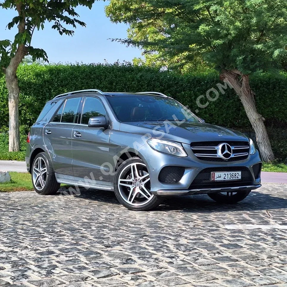 Mercedes-Benz  GLE  400 AMG  2018  Automatic  75,000 Km  6 Cylinder  All Wheel Drive (AWD)  SUV  Gray