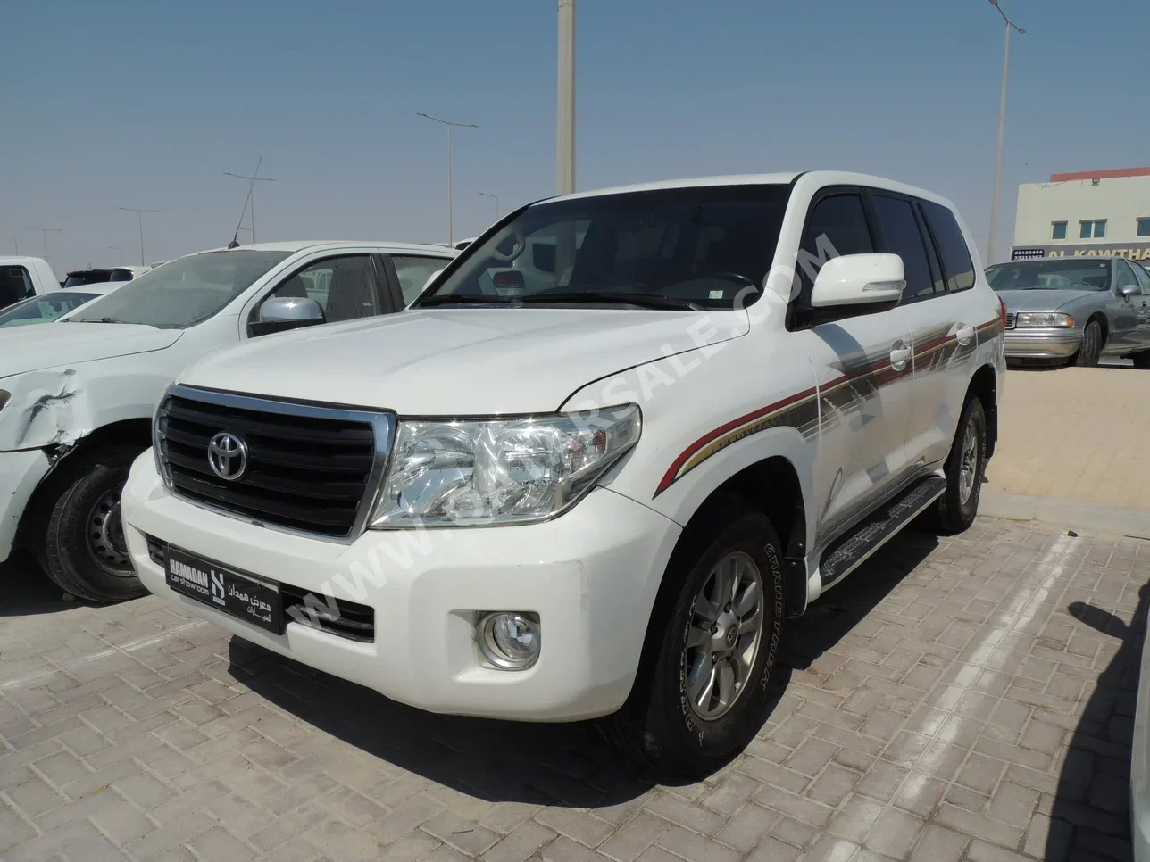 Toyota  Land Cruiser  GX  2012  Automatic  540,000 Km  6 Cylinder  Four Wheel Drive (4WD)  SUV  White