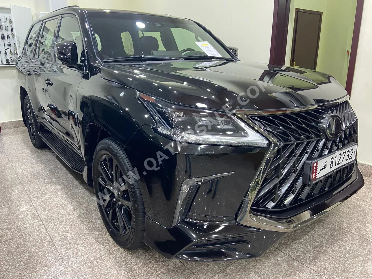 Lexus  LX  570 S Black Edition  2020  Automatic  122,000 Km  8 Cylinder  Four Wheel Drive (4WD)  SUV  Black