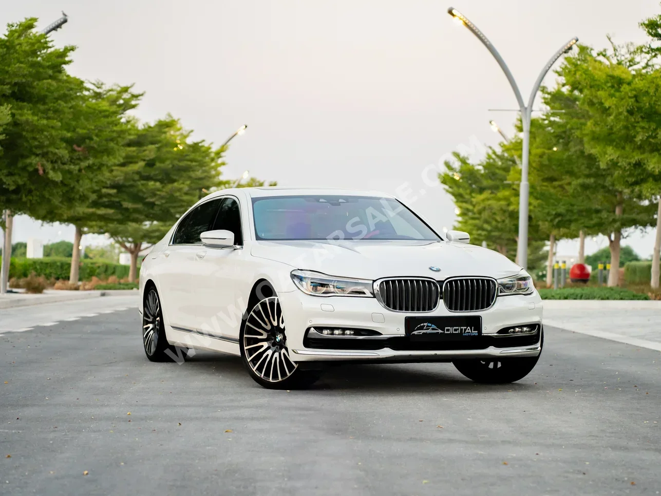  BMW  7-Series  750 Li  2016  Automatic  107,000 Km  8 Cylinder  Rear Wheel Drive (RWD)  Sedan  White  With Warranty