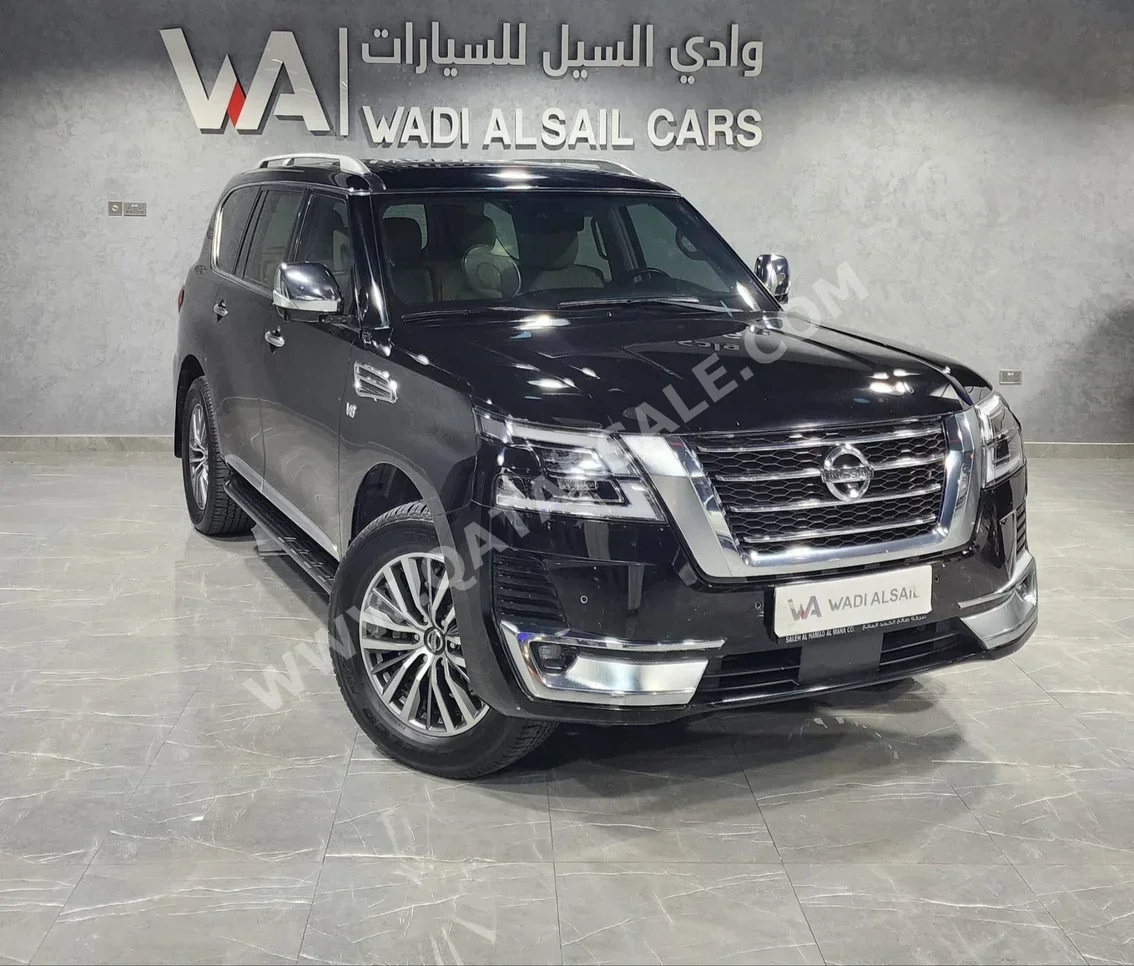 Nissan  Patrol  Platinum  2020  Automatic  166,000 Km  8 Cylinder  Four Wheel Drive (4WD)  SUV  Black