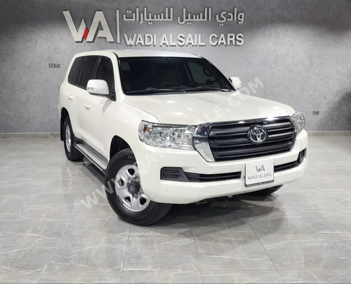 Toyota  Land Cruiser  G  2020  Automatic  94,000 Km  6 Cylinder  Four Wheel Drive (4WD)  SUV  White