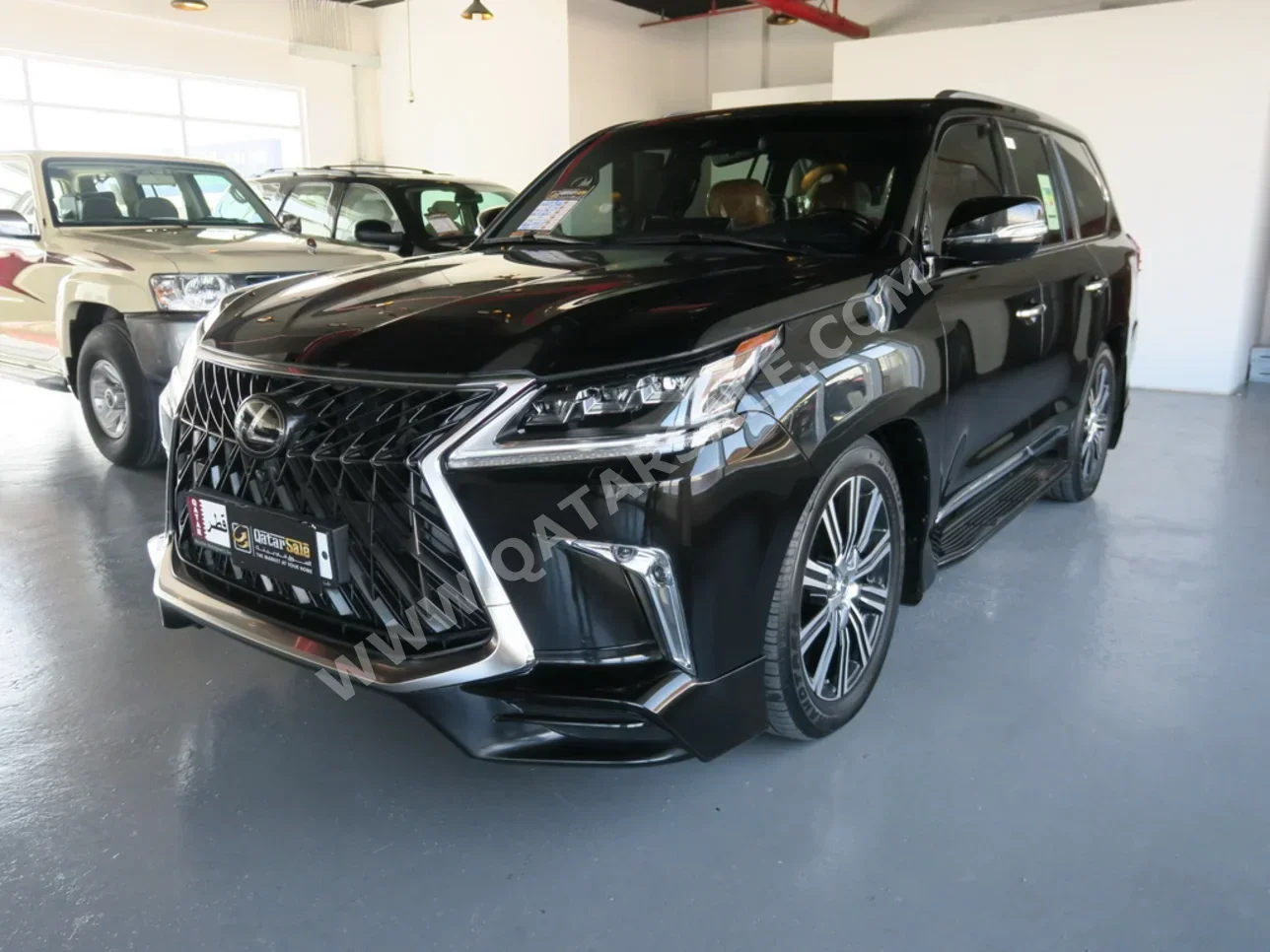 Lexus  LX  570 S  2020  Automatic  61,000 Km  8 Cylinder  Four Wheel Drive (4WD)  SUV  Black