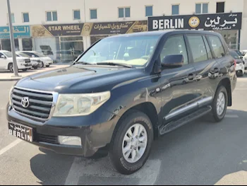 Toyota  Land Cruiser  GX  2011  Automatic  250,000 Km  6 Cylinder  Four Wheel Drive (4WD)  SUV  Black