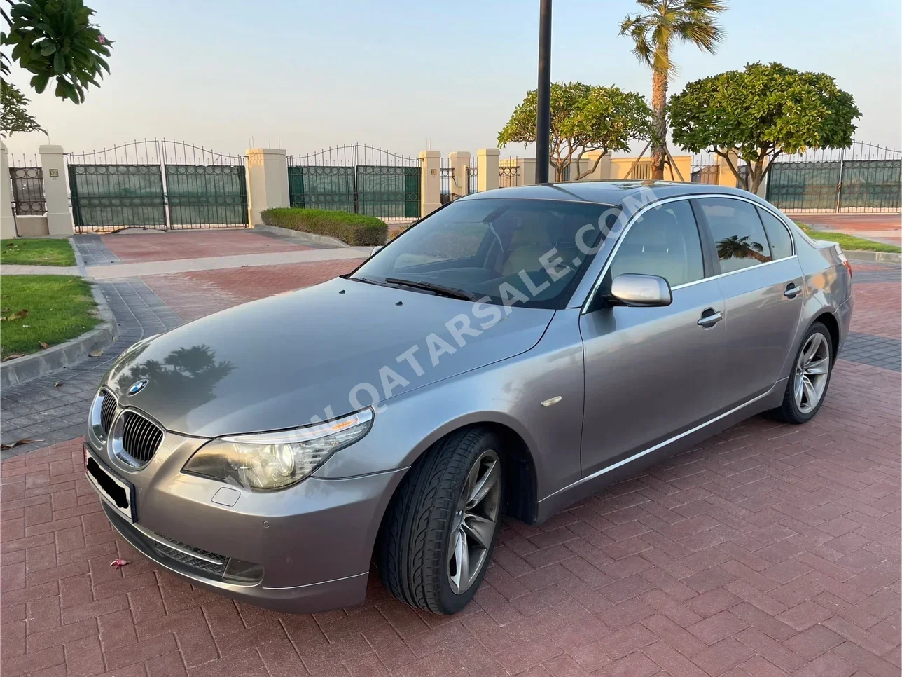 BMW  5-Series  530i  2008  Automatic  170,100 Km  6 Cylinder  Sedan  Gray Metallic