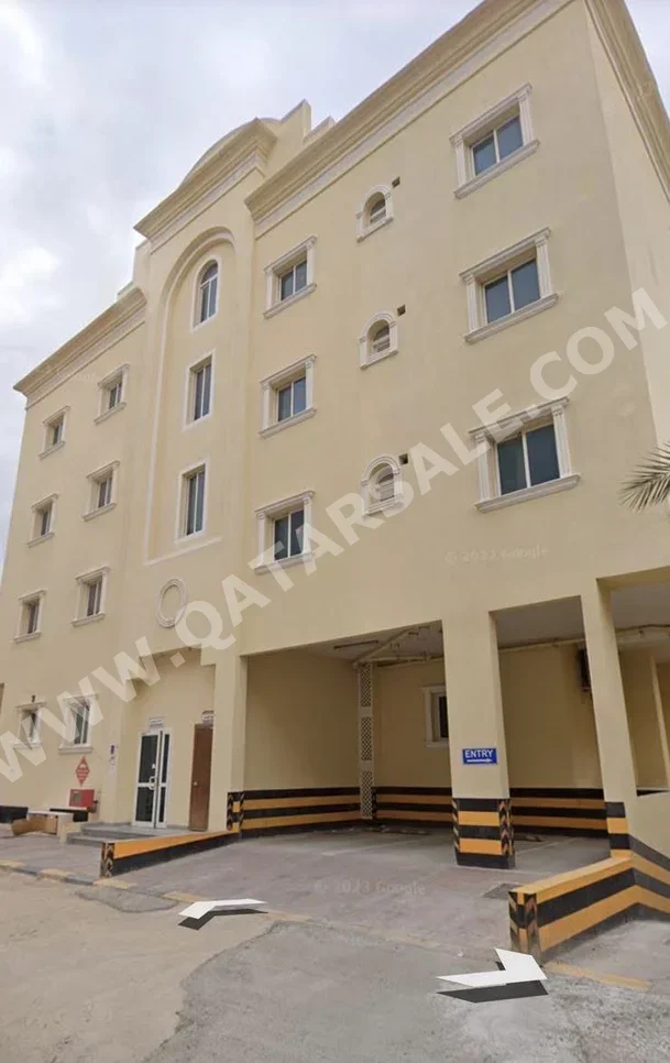 Buildings, Towers & Compounds - Family Residential  - Doha  - Old Airport  For Sale