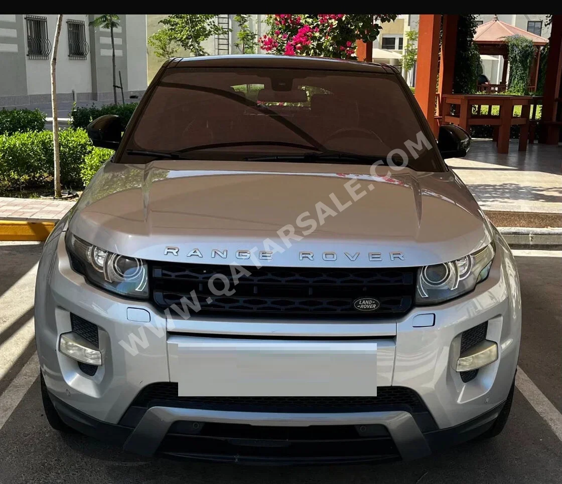 Land Rover  Evoque  Dynamic  2015  Automatic  115,000 Km  4 Cylinder  Four Wheel Drive (4WD)  SUV  Silver