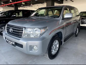 Toyota  Land Cruiser  GX  2012  Automatic  141,000 Km  6 Cylinder  Four Wheel Drive (4WD)  SUV  Silver