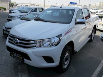  Toyota  Hilux  2025  Automatic  0 Km  4 Cylinder  Four Wheel Drive (4WD)  Pick Up  White  With Warranty