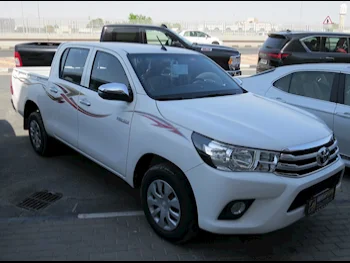 Toyota  Hilux  2025  Automatic  0 Km  4 Cylinder  Rear Wheel Drive (RWD)  Pick Up  White  With Warranty