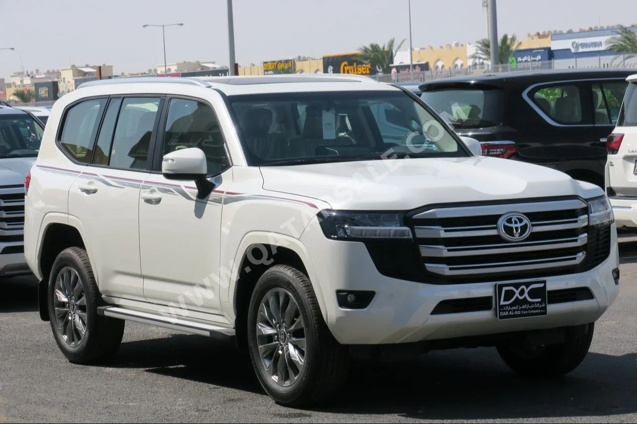 Toyota  Land Cruiser  GXR  2024  Automatic  0 Km  6 Cylinder  Four Wheel Drive (4WD)  SUV  White  With Warranty