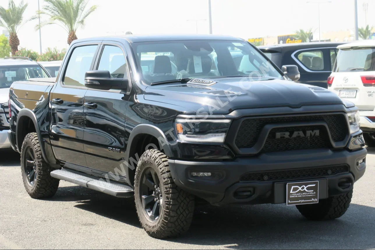 Dodge  Ram  Rebel  2024  Automatic  0 Km  8 Cylinder  Four Wheel Drive (4WD)  Pick Up  Black  With Warranty