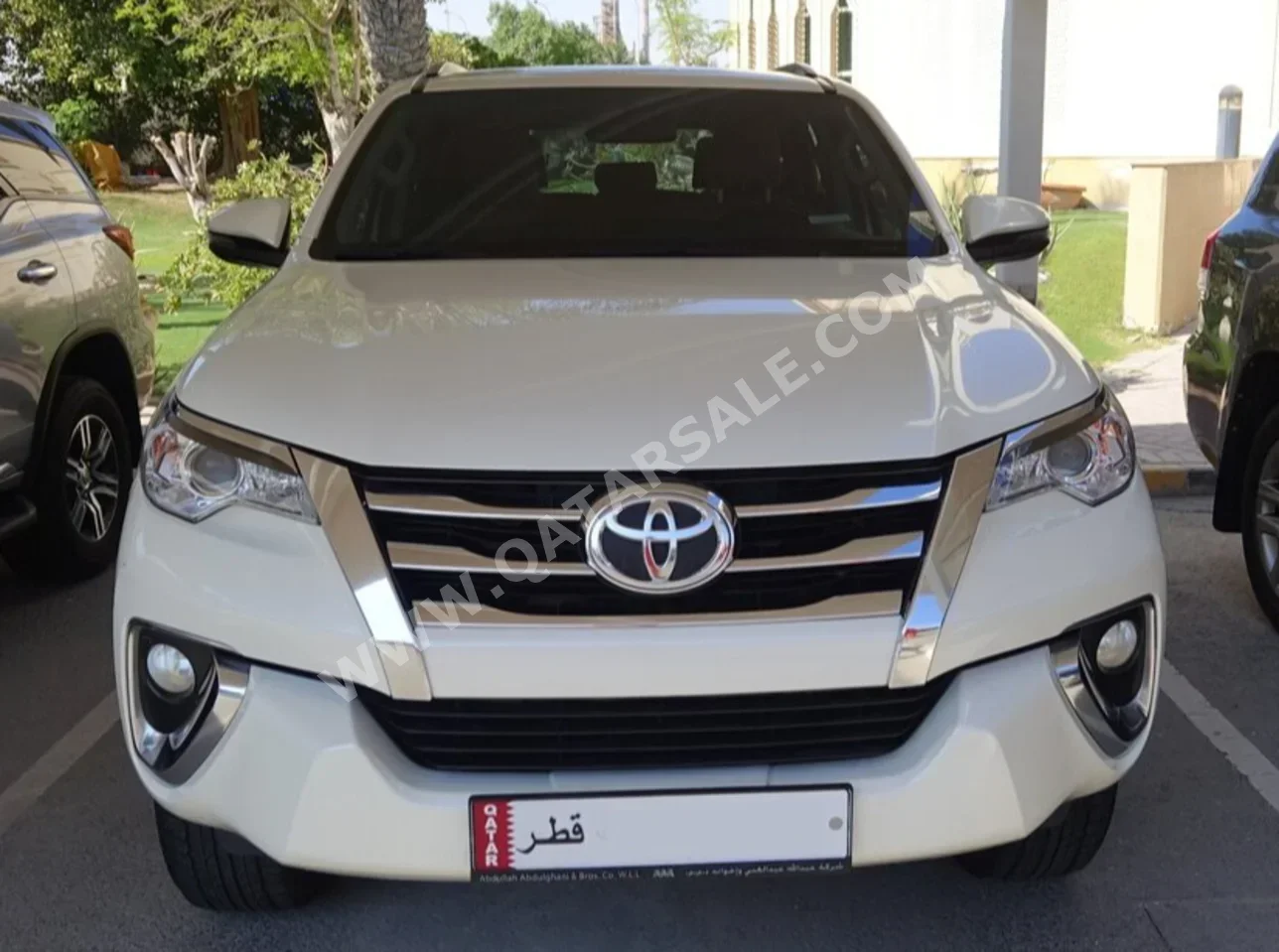 Toyota  Fortuner  2020  Automatic  115,000 Km  6 Cylinder  Four Wheel Drive (4WD)  SUV  White