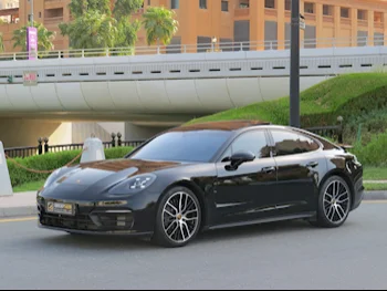 Porsche  Panamera  2021  Automatic  26,500 Km  6 Cylinder  Rear Wheel Drive (RWD)  Sedan  Black